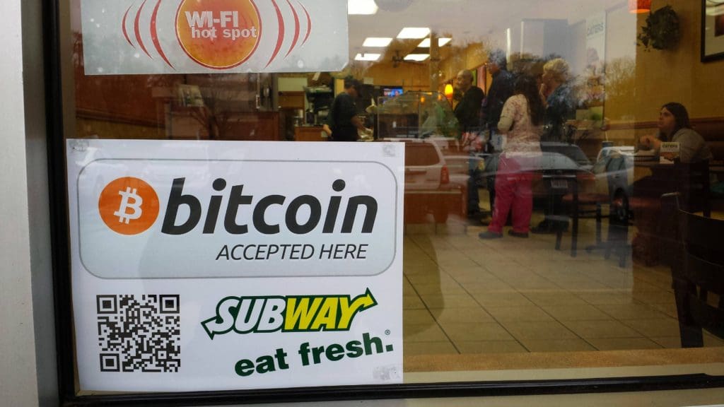 btc popierinė piniginė bitcoin pagrindinis kodas